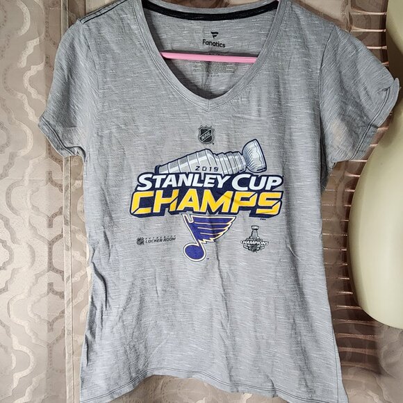 St. Louis Blues Fanatics 2019 Stanley Cup Champs Women's Gray T-Shirt - Picture 1 of 4